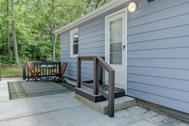 187 W Main St, East Lyme, CT 06357 - view of patio