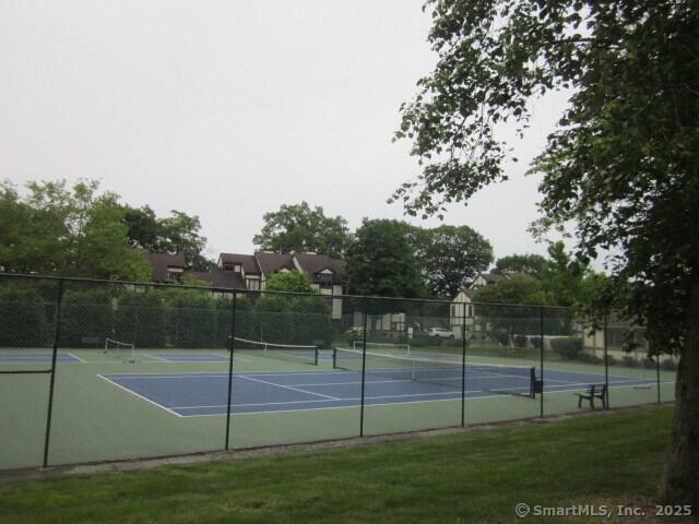 690 Forest Rd Unit 442, West Haven, CT 06516 - view of tennis court