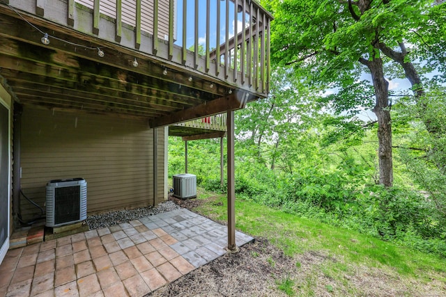 36 Wood Duck Ln Unit 36, Simsbury, CT 06081 - view of patio / terrace featuring central AC unit and a deck