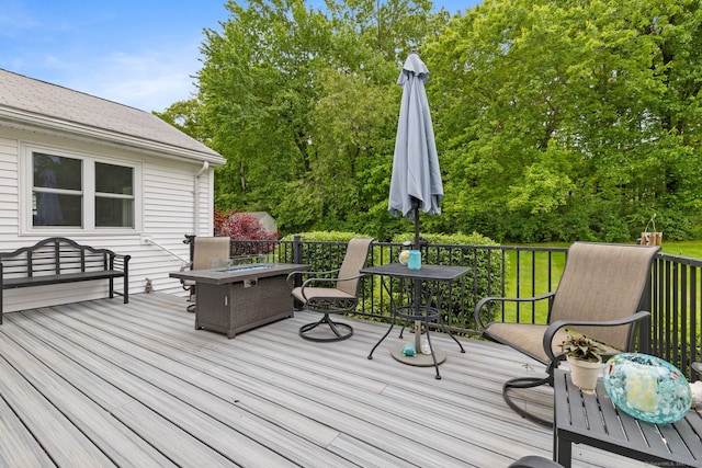 19 Ridgeview Dr, Ellington, CT 06029 - wooden deck featuring an outdoor fire pit