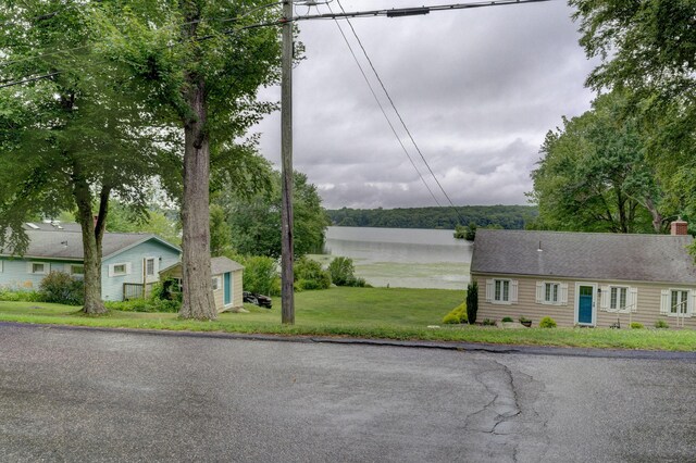 285 Deepwood Dr, Lebanon, CT 06249 - photo 2