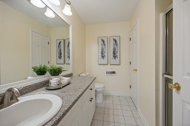 25 Hamden Hills Dr Unit 60, Hamden, CT 06518 - full bathroom with vanity, tile patterned floors, baseboards, and toilet