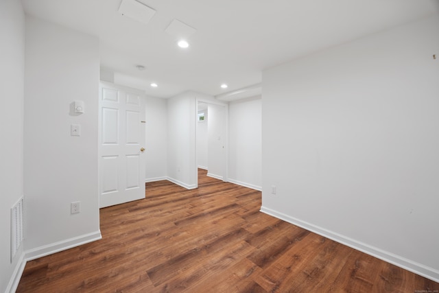 25 Hamden Hills Dr Unit 60, Hamden, CT 06518 - spare room with wood finished floors, baseboards, and recessed lighting