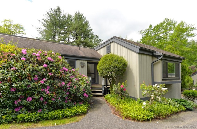 881 Heritage Vlg Unit B, Southbury, CT 06488 - view of front of house