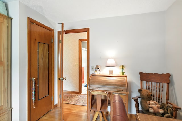 47 Varno Ln, Enfield, CT 06082 - living area featuring light wood-type flooring and baseboards