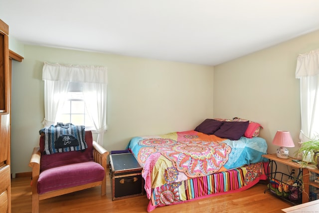 47 Varno Ln, Enfield, CT 06082 - bedroom with wood finished floors