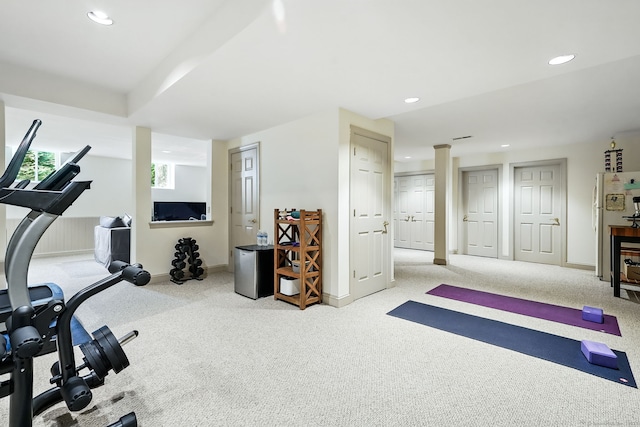 975 Flintlock Rd, Fairfield, CT 06890 - workout room featuring carpet, recessed lighting, and baseboards