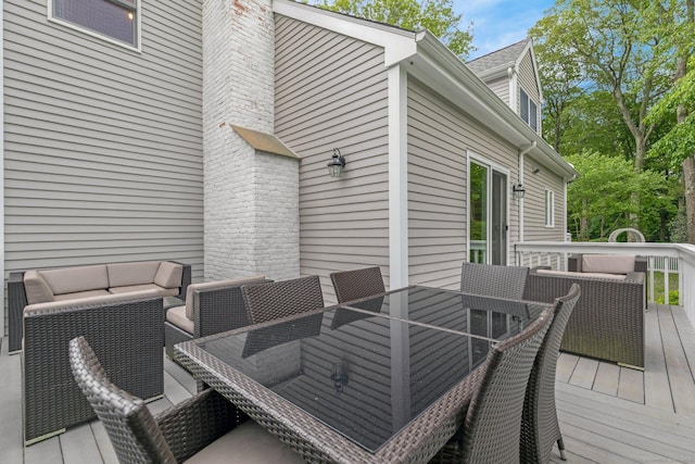 14 The Mews, Westport, CT 06880 - deck featuring outdoor dining space