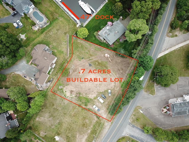 81 Essex Rd, Old Saybrook, CT 06475
