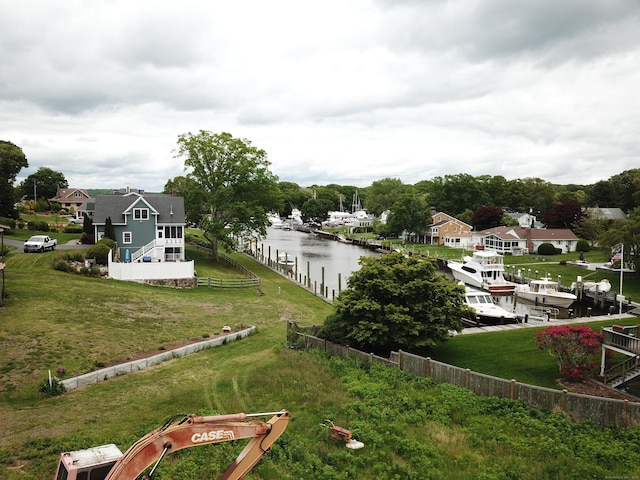 81 Essex Rd, Old Saybrook, CT 06475