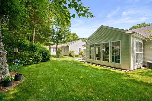 18 Beechwood Dr, Waterford, CT 06385 - photo 32