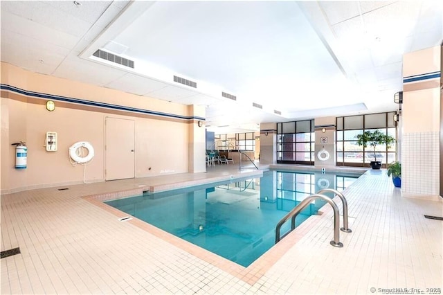 235 E River Dr Apt 502, East Hartford, CT 06108 - view of indoor community pool