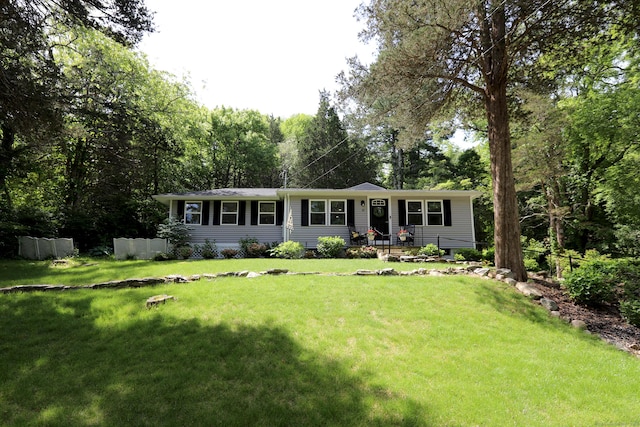 18 Totoket Rd, Waterford, CT 06375 - single story home featuring a front lawn