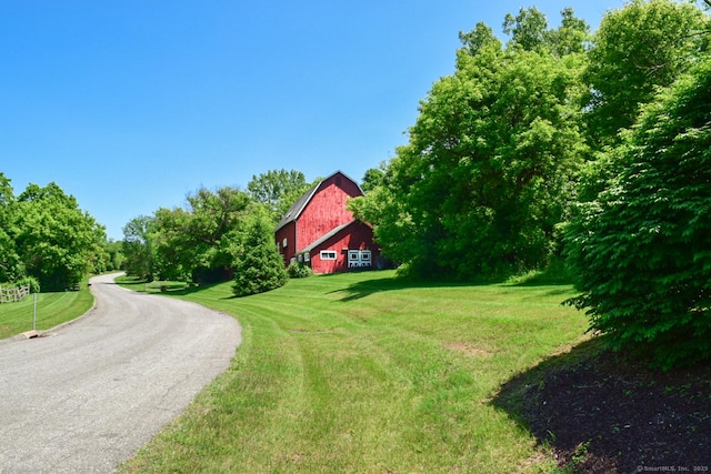 6 Lee Cir, Kent, CT 06757 - view of road with a barn