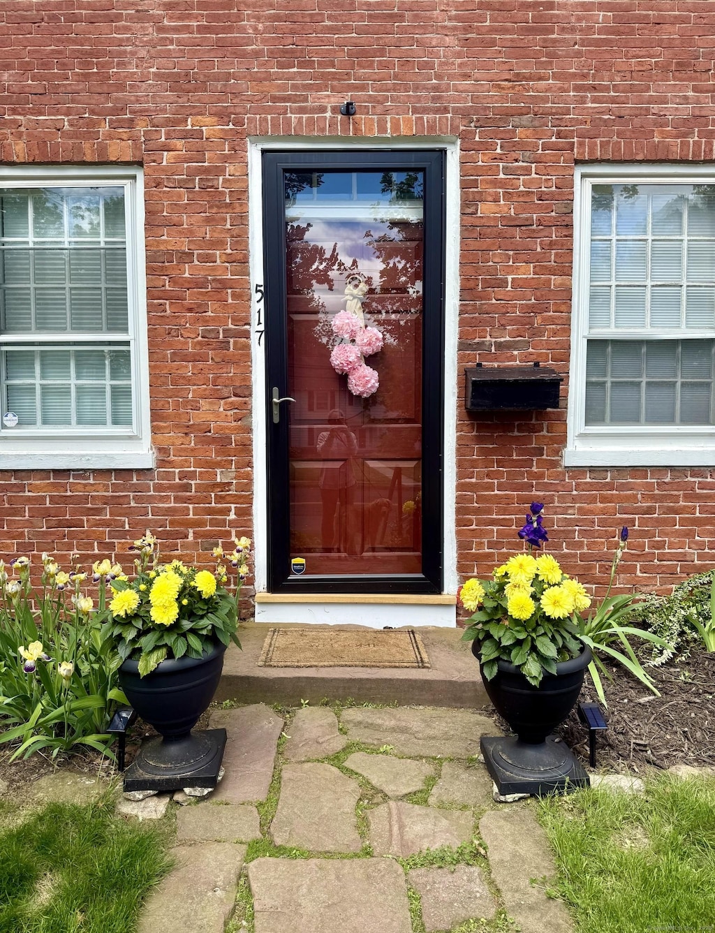 517 Wolcott Hill Rd, Wethersfield, CT 06109 - entrance to property featuring brick siding