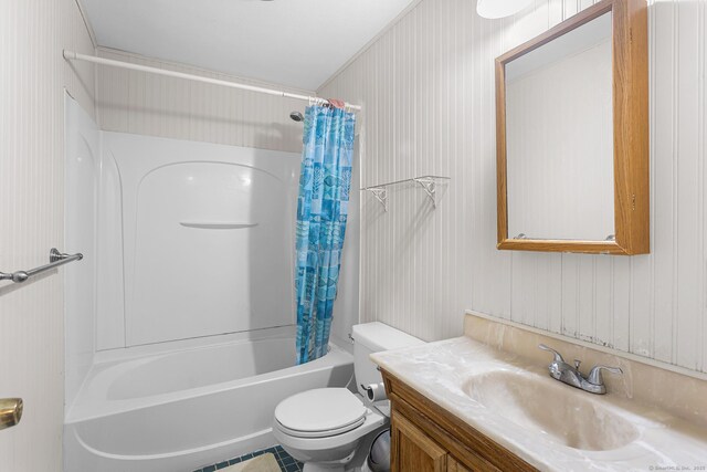 32 Anton Rd Apt C, Mansfield, CT 06268 - full bath with toilet, vanity, and shower / bath combo with shower curtain