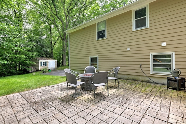9 Honey Ln, Newtown, CT 06482 - view of patio