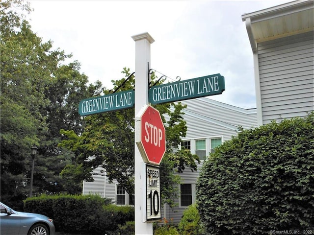 18 Greenview Ln Unit 18, Milford, CT 06461 - exterior view