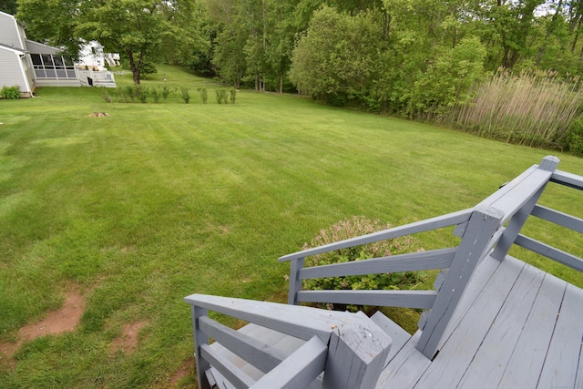 15 Valley Brook Rd, Branford, CT 06405 - view of green lawn