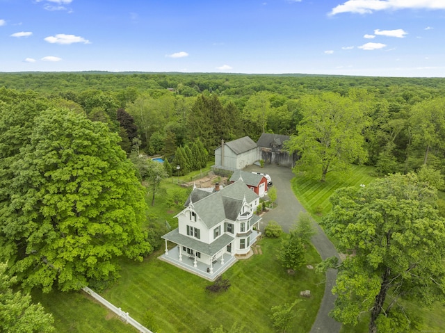 131 Elm St, Guilford, CT 06437 - view of subject property featuring a heavily wooded area