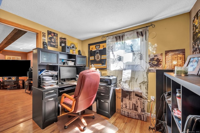 70 Birchwood Dr, Middletown, CT 06457 - office area featuring a textured ceiling and light wood-type flooring