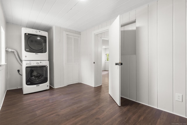 30 Buena Vista St, Farmington, CT 06085 - washroom featuring stacked washer / drying machine and dark wood-style floors