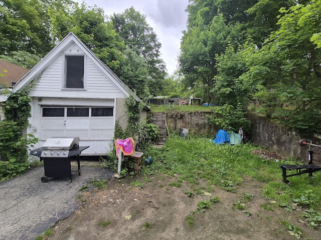 96 S St, Windham, CT 06226 - view of garage