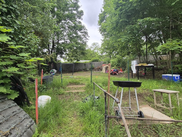 96 S St, Windham, CT 06226 - view of yard