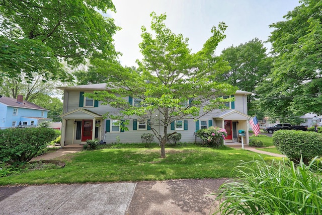 70 Cold Spring Cir, Naugatuck, CT 06770 - view of front of property with a front lawn