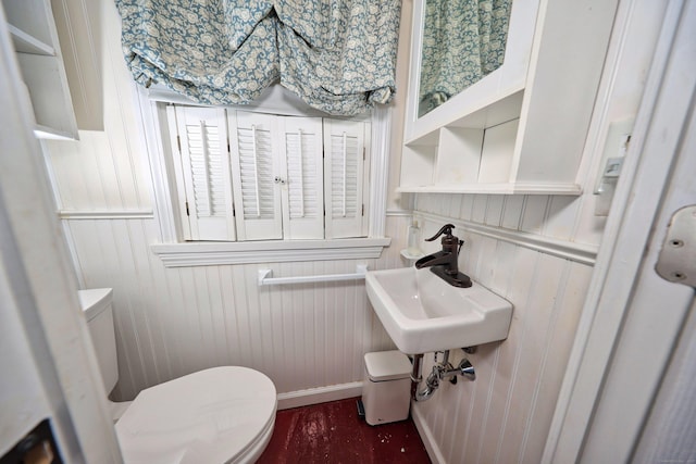 70 Cold Spring Cir, Naugatuck, CT 06770 - bathroom with toilet and a sink