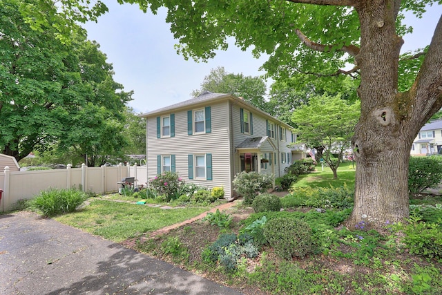 70 Cold Spring Cir, Naugatuck, CT 06770 - view of front of property