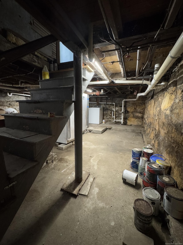 160 New Litchfield St, Torrington, CT 06790 - unfinished below grade area with washer / dryer