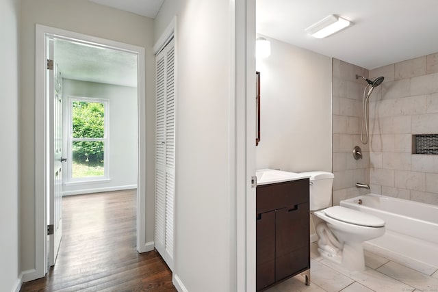 27 Pheasant Run Unit 27, Cromwell, CT 06416 - full bathroom featuring vanity, bathing tub / shower combination, a closet, toilet, and wood finished floors