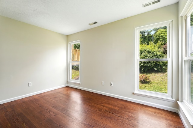 27 Pheasant Run Unit 27, Cromwell, CT 06416 - empty room featuring wood finished floors and baseboards