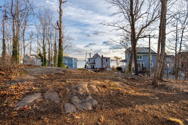 25 Gray Ledge Rd, Branford, CT 06405 - view of yard featuring a residential view