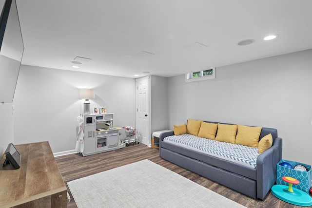 114 Dean Rd, East Lyme, CT 06333 - living room featuring wood finished floors, recessed lighting, and baseboards