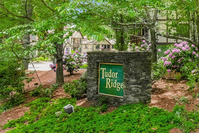 125 Warner Hill Rd Unit 74, Stratford, CT 06614 - view of community / neighborhood sign