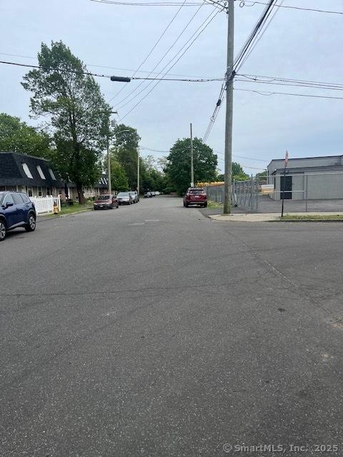 60 Read St, Bridgeport, CT 06607