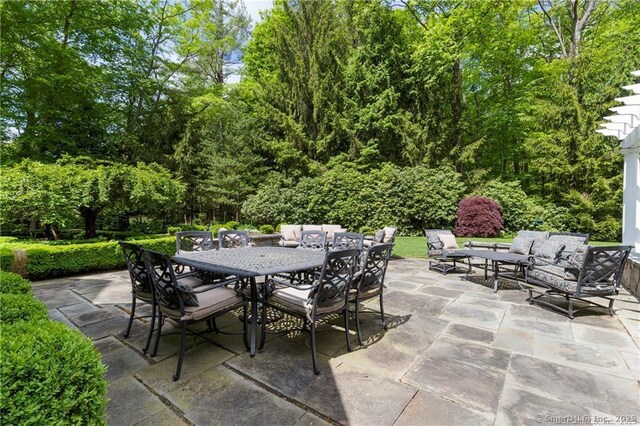 9 Zak Hill Dr, Woodbridge, CT 06525 - photo 7