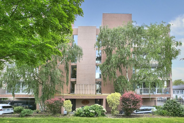 26 Cove Ave Apt 3B, Norwalk, CT 06855 - view of property