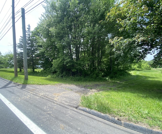 Hickory St, Suffield, CT 06078