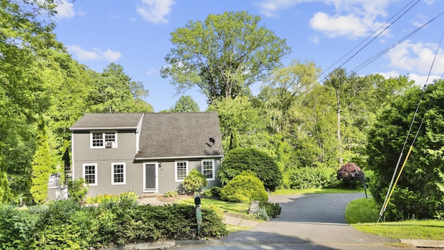 13 Williams Ct, Wolcott, CT 06716 - view of front of house with roof with shingles and driveway
