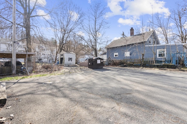 19 Fairmont Ave, New Haven, CT 06513 - view of side of home with a chimney