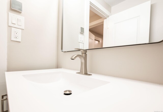 239 Old Farms Rd Apt 15B, Avon, CT 06001 - bathroom with vanity