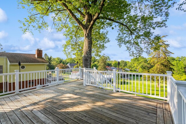 20 Karen Rd, Danbury, CT 06811 - view of wooden terrace