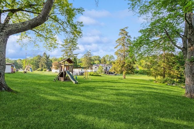 20 Karen Rd, Danbury, CT 06811 - view of green lawn featuring a playground