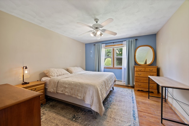 881 Pine St, Bristol, CT 06010 - bedroom with light wood finished floors and a ceiling fan