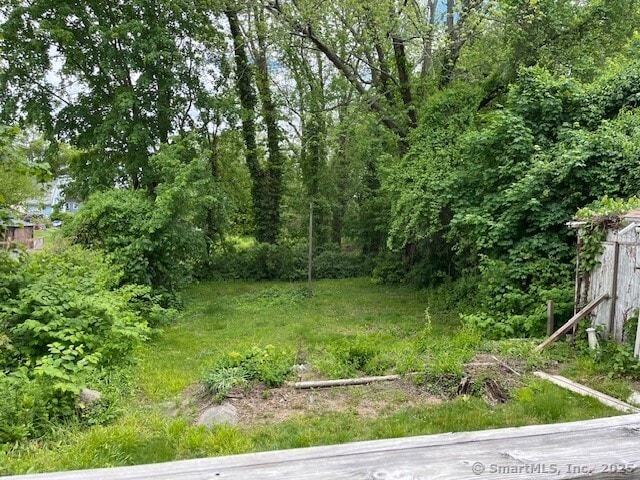 79 Van St, Stratford, CT 06614 - view of yard