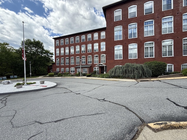 45 Main St Apt 401, Plainfield, CT 06374 - view of building exterior