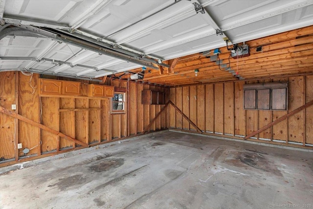 23 Salem Rd, East Hartford, CT 06118 - garage with a garage door opener